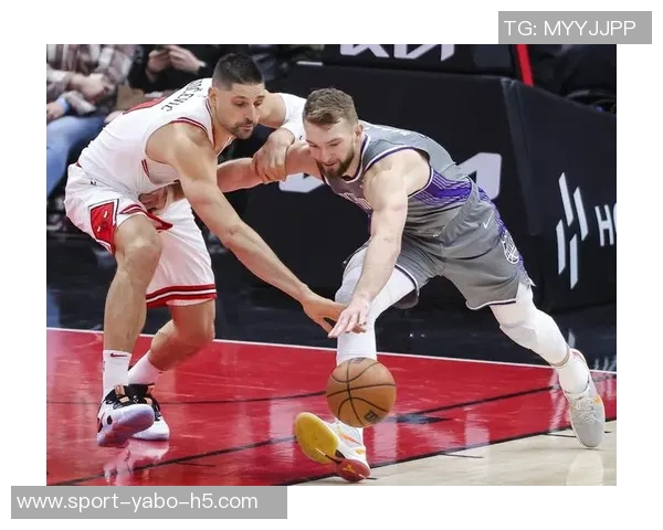 美媒报道多所大学对公牛双向球员弗劳尔斯表现表示关注并已参与常规赛